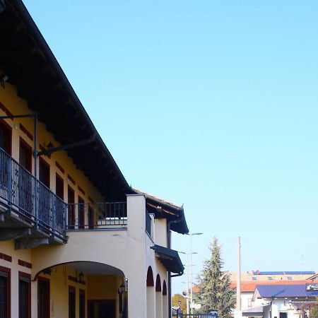 Albergo Vecchio Pavone Borgaro Torinese Buitenkant foto