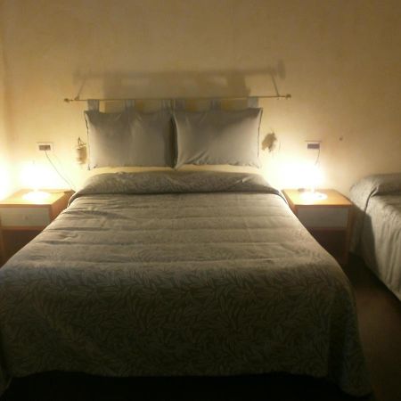 Albergo Vecchio Pavone Borgaro Torinese Buitenkant foto